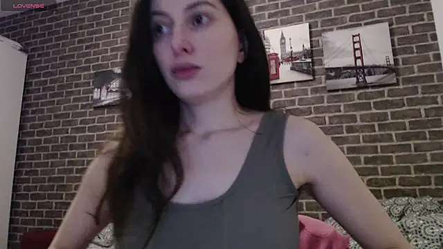  Hot Lady  online show from February 6, 2025, 7:40 pm