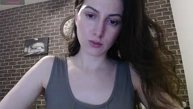  Hot Lady  online show from March 3, 2025, 8:32 pm