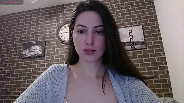  Hot Lady  online show from March 10, 2025, 10:45 pm