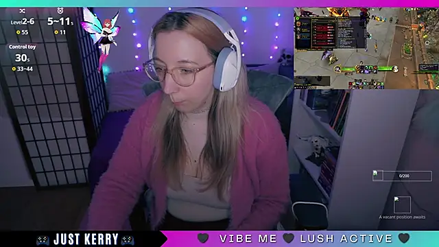 Snapshot of JustKerry chatting on September 24, 2025, 8:39 am JustKerry online show from September 24, 2025, 8:39 am