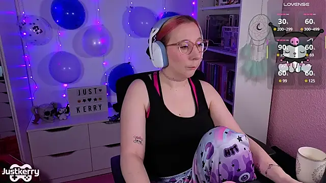 JustKerry online show from November 19, 2025, 8:47 am