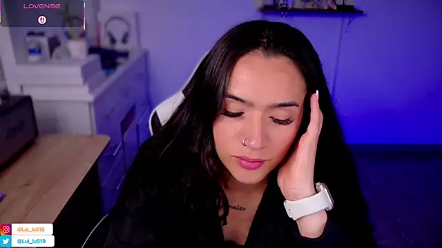 ImLui lu online show from September 29, 2025, 9:52 pm