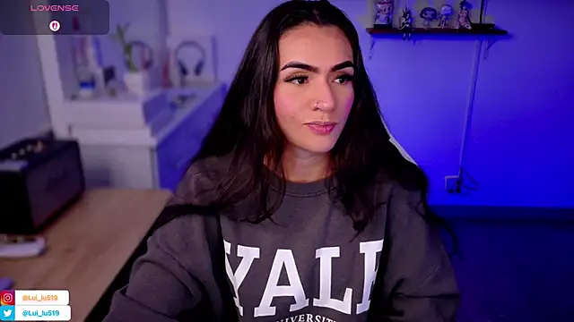 ImLui lu online show from October 10, 2025, 2:10 am