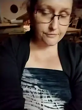 MissMagicMushroom online show from December 19, 2024, 5:29 am