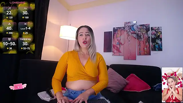 WANDAFOXX1 online show from March 23, 2025, 3:54 am