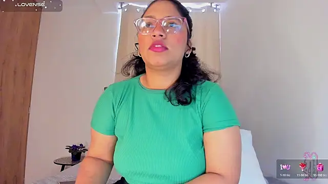 Snapshot of iriss_25 chatting on July 2, 2026, 1:06 pm iriss 25 online show from July 2, 2026, 1:06 pm