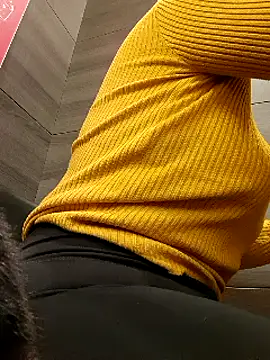 ROXOLANAA SEXY online show from March 17, 2025, 11:21 am
