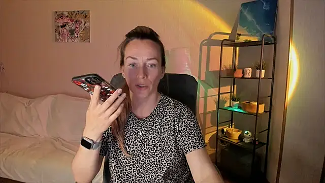 Snapshot of RebeccaMartinez chatting on September 14, 2025, 10:58 am RebeccaMartinez online show from September 14, 2025, 10:58 am