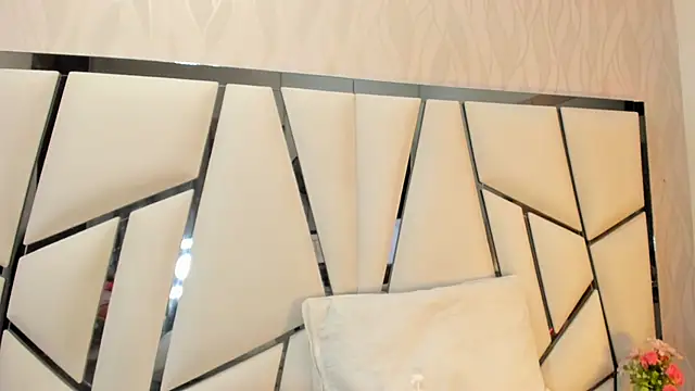 Snapshot of kimberly7_ chatting on October 13, 2025, 11:32 am kimberly7  online show from October 13, 2025, 11:32 am