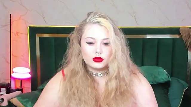 Snapshot of rosal1a chatting on March 17, 2026, 7:39 pm rosal1a online show from March 17, 2026, 7:39 pm