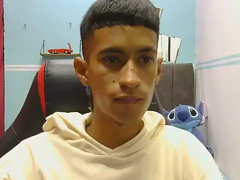 Angelstripboy online show from June 14, 2026, 10:12 pm