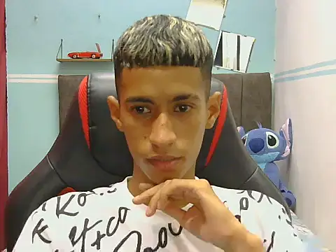 Angelstripboy online show from August 8, 2026, 8:22 pm