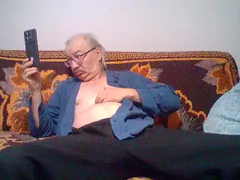 cumloverboyxx69 online show from February 4, 2025, 2:28 am