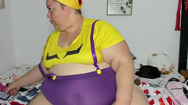 MANDY GIRL BBW online show from September 13, 2025, 9:31 am