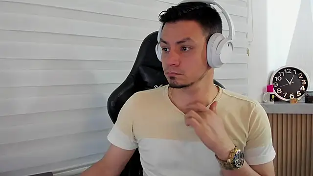 Rick Diesel  online show from October 29, 2025, 4:04 am