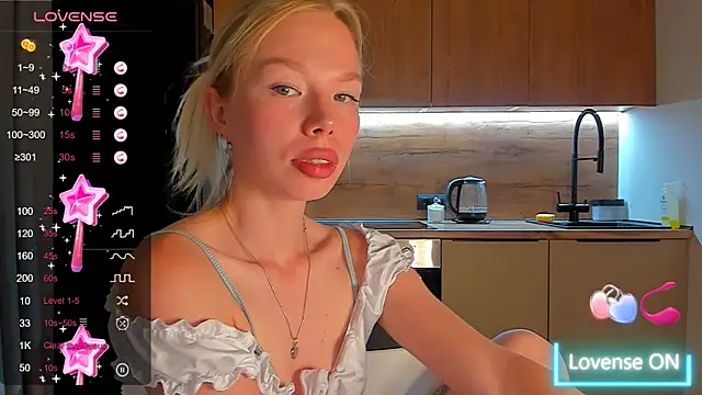 Olivia Bells online show from September 21, 2025, 9:38 pm
