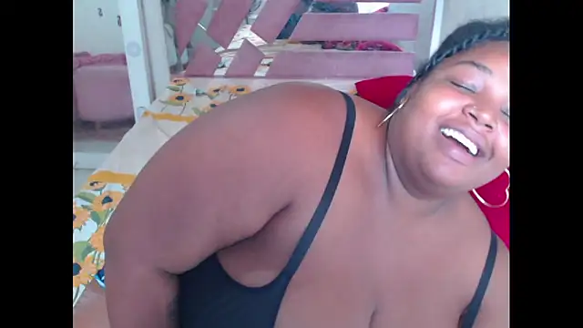 chocolatehot04 online show from February 20, 2025, 2:24 pm
