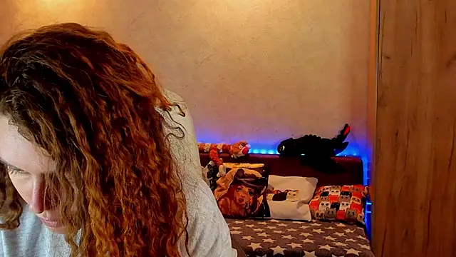 mia grantes online show from December 18, 2024, 4:17 pm