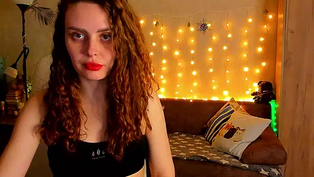 mia grantes online show from December 21, 2024, 9:58 pm