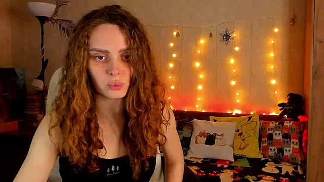 mia grantes online show from December 23, 2024, 8:14 pm