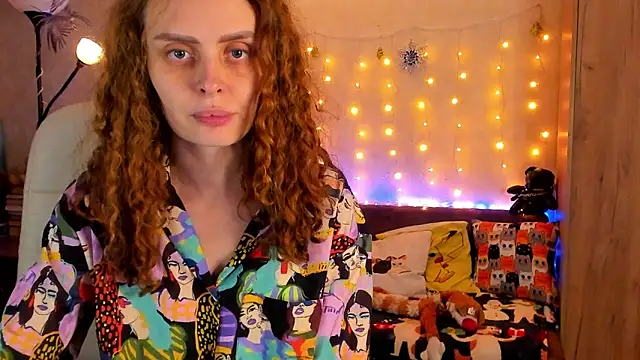 mia grantes online show from December 25, 2024, 6:19 pm