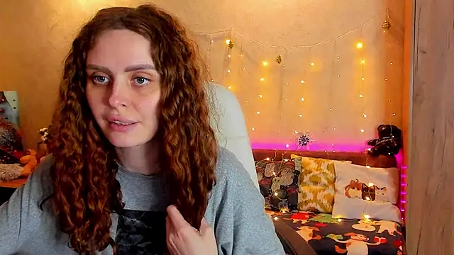 mia grantes online show from January 12, 2025, 6:38 pm