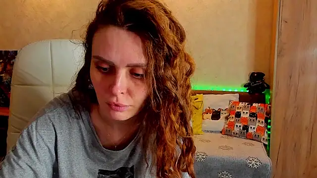 mia grantes online show from January 19, 2025, 11:21 pm