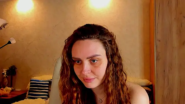 mia grantes online show from February 26, 2025, 11:15 pm