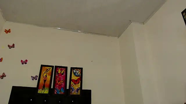 Snapshot of angelicatsx chatting on June 4, 2026, 4:46 pm angelicatsx online show from June 4, 2026, 4:46 pm