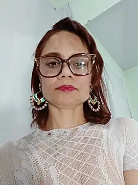 Meganlola online show from May 6, 2026, 6:35 pm