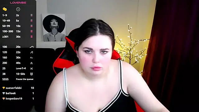 Snapshot of Emily_Mo chatting on February 2, 2025, 9:30 am Emily Mo online show from February 2, 2025, 9:30 am