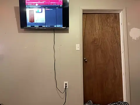 Snapshot of 1Lustfully_yours chatting on February 10, 2026, 2:48 am 1Lustfully yours online show from February 10, 2026, 2:48 am