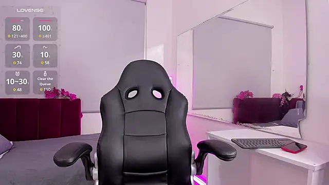 Snapshot of mia_thompsonn_ chatting on January 20, 2025, 2:36 pm mia thompsonn  online show from January 20, 2025, 2:36 pm