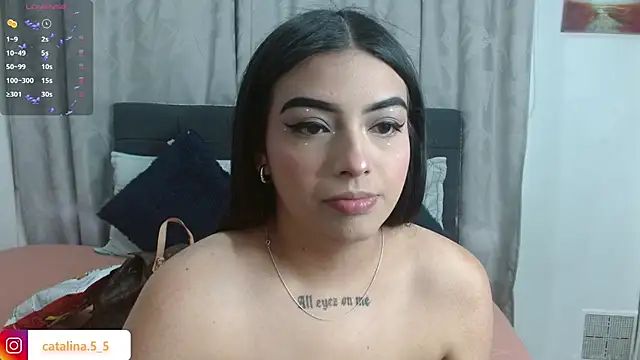 eva six online show from October 12, 2025, 6:40 pm