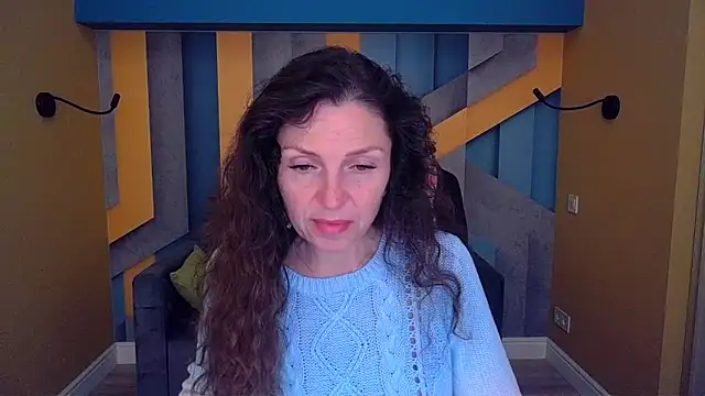 EllaLong online show from May 13, 2026, 11:29 am
