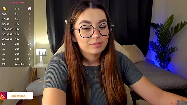 Snapshot of dakottaa_ chatting on September 22, 2025, 11:07 pm dakottaa  online show from September 22, 2025, 11:07 pm