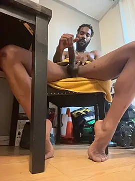 Snapshot of fulsome_change223 chatting on October 22, 2025, 9:25 pm fulsome change223 online show from October 22, 2025, 9:25 pm