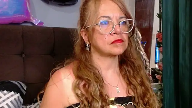 Snapshot of RubyWatson50 chatting on May 6, 2026, 12:41 am RubyWatson50 online show from May 6, 2026, 12:41 am