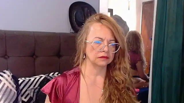 RubyWatson50 online show from June 19, 2026, 11:52 pm