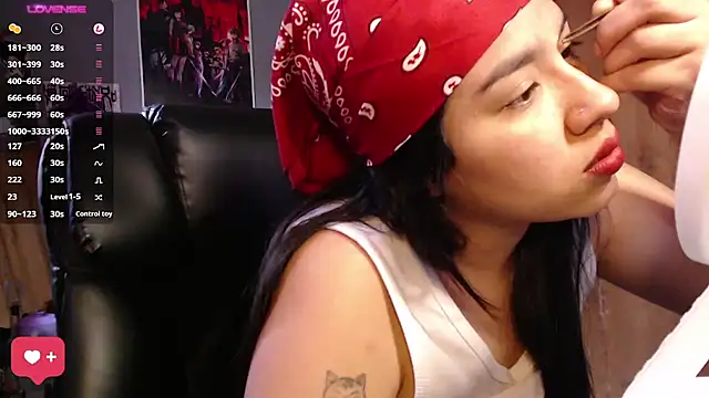 Snapshot of DanelyLopez chatting on February 12, 2025, 4:22 pm DanelyLopez online show from February 12, 2025, 4:22 pm