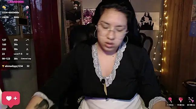 Snapshot of DanelyLopez chatting on February 17, 2025, 11:42 pm DanelyLopez online show from February 17, 2025, 11:42 pm