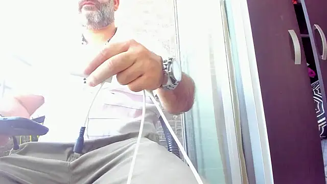 Snapshot of Maxi_TheBigDaddy chatting on March 16, 2026, 12:42 pm Maxi TheBigDaddy online show from March 16, 2026, 12:42 pm