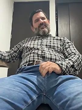 Maxi TheBigDaddy online show from June 4, 2026, 11:05 am