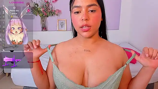 LyndaKimm online show from January 16, 2025, 5:42 am