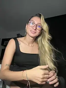 DanikRosse online show from February 13, 2025, 6:52 am