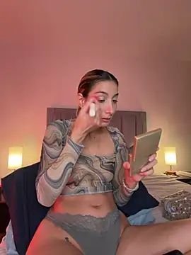 DanikRosse online show from April 25, 2026, 3:42 am