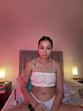 DanikRosse online show from July 16, 2026, 3:01 am
