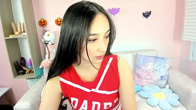 Snapshot of tinysara chatting on October 6, 2025, 4:26 pm tinysara online show from October 6, 2025, 4:26 pm