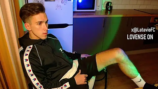 Midnighter  online show from September 20, 2025, 7:15 pm