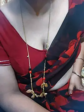 Snapshot of tuttifrutti17 chatting on May 30, 2026, 5:54 pm tuttifrutti17 online show from May 30, 2026, 5:54 pm